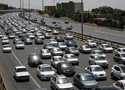 مدیرکل راهداری و حمل و نقل جاده ای استان تهران اطلاع داد ثبت بیش از 400 هزار تردد در آزادراه تهران-کرج از 12 تا 16 خرداد ماه