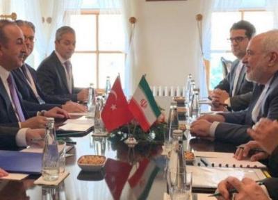 ظریف با وزیر امور خارجه ترکیه ملاقات و تبادل نظر کرد