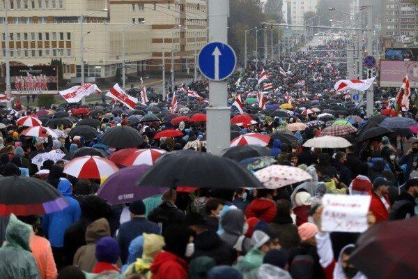 بازداشت دست کم 30 معترض در راهپیمایی روز شنبه در پایتخت بلاروس
